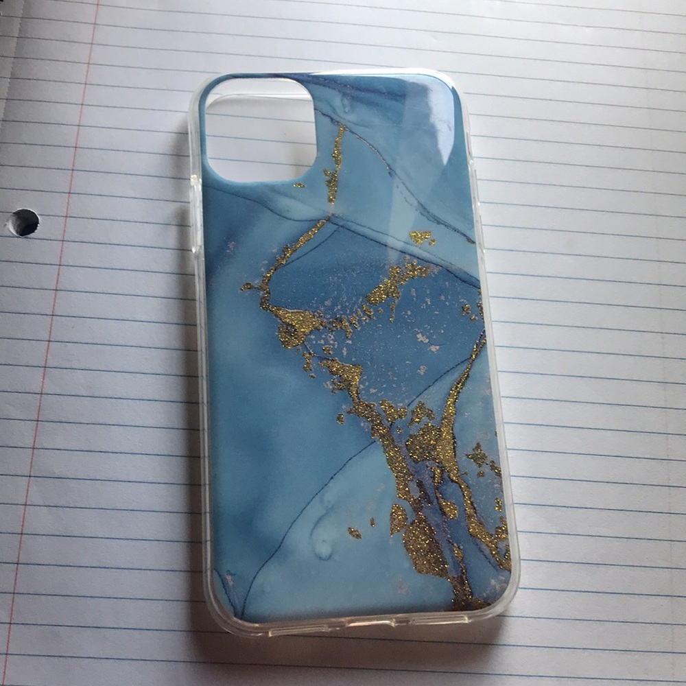 iPhone case - Picture 4 of 5